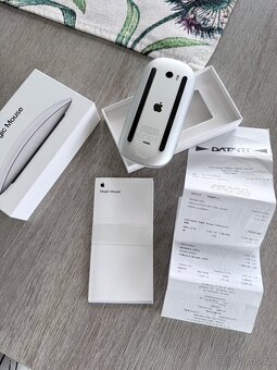 Stolní myš značky Apple bezdrátová - 4