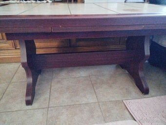 Konferenční stolek - 4