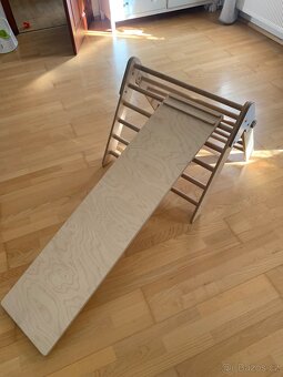 Piklerův trojúhelník se skluzavkou - 4