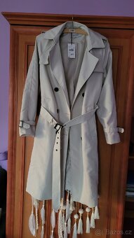 Lehký kabát vel. L - 4
