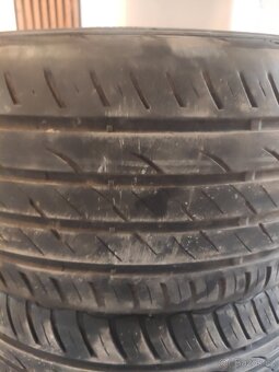 Letní pneumatiky 235/45 R17 2ks - 4
