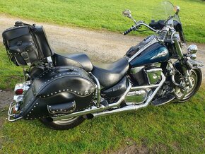 Suzuki Intruder VL1500 - 4