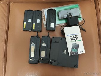 retro 2x Nokia 1011 + originál stojánek + nabíječka - 4