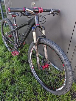 Cube Reaction Pro Series, 26", rám 14" - 4