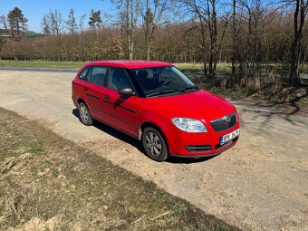 Škoda fabia 2, 1.2 HTP combi - 4