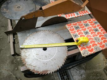Cirkulárka s hoblovkou 380V Narex - 4