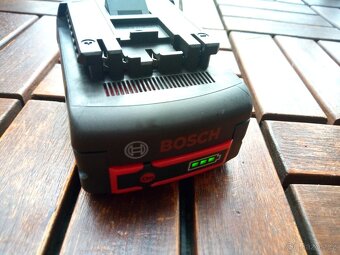 Akumulátor - baterie Bosch 18V 4Ah - 4