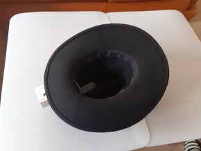 Prodám nový klobouk zn.ZARA obvod 58 cm. - 4