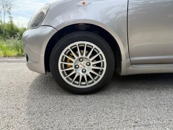 Toyota Yaris TS 1.5 VVTI - 4