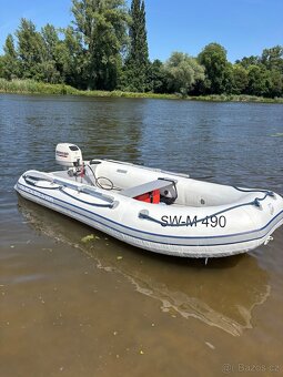 Nafukovací clun quicksilver + motor Johnson - 4