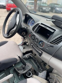 Mitsubishi L200 2.5 Did 2010 100 kW - 4
