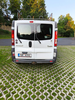 Renault Trafic obytný s vestavbou na spaní - 4