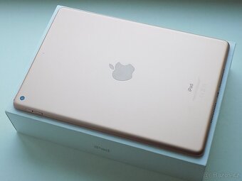Apple iPad 8. generace 10,2" 32GB Wi-Fi Zlatý - 100% BATERI - 4