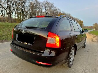 Škoda Octavia 2012 1.6TDI 77kW Elegance Navigace Vyhrev - 4