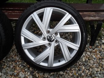 Originál Alu Kola +Zimní Pneu VW Golf 8, 225/40/18 5X112 - 4