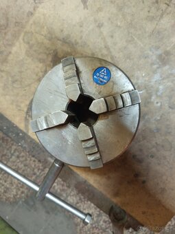 Soustružnická sklíčidla TOS Svitavy - 4