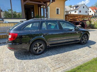 ŠKODA SUPERB KOMBI 2013 2.0TDI AMBITION - FACELIFT - 4
