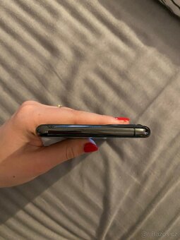 iPhone 11 Pro Max 64GB - TOP STAV - 4