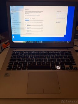 Asus i7 notebook - 4