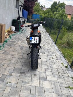 KTM 690 smc-r - 4