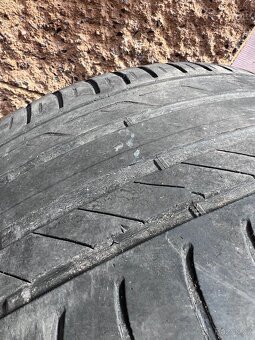 Pneu 225/45/17. 91w Brigestone Turanza - 4