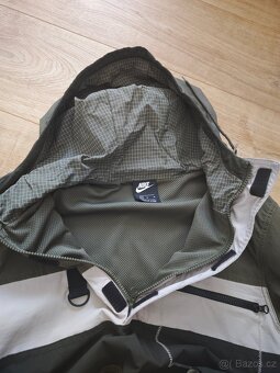 Nike bunda velikost M. - 4
