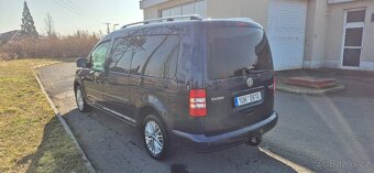 Prodám vw caddy maxi NOVÁ STK - 4