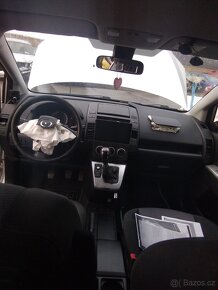 Mazda 5 2007 na díly - 4