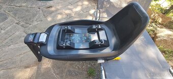 Autosedačka Maxi-Cosi Pebble Plus + základna - 4