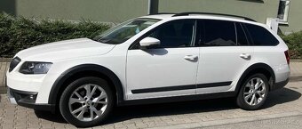 Škoda Octavia Scout 110 kW - 4