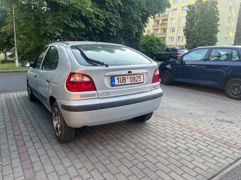 Renault megane - 4
