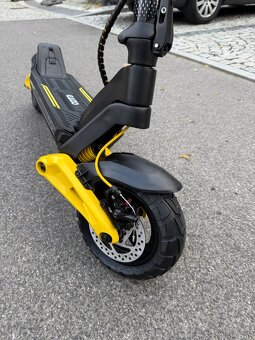 Elektrická koloběžka 1400W - 4