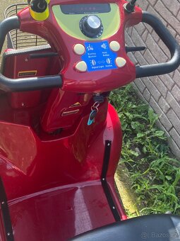 Invalidní elektricky skutr - 4