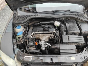 Škoda Octavia 2 Combi "pojízdná s platnou TK} - 4