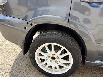 Mitsubishi Outlander 2.0 turbo - 4
