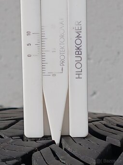 Kompletní zimní orig alu Škoda Superb 205/50/17 vzorek 7mm - 4