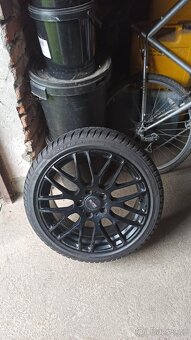 Honda civic kola 225 40 r18 - 4