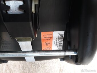 Autosedačka Maxi-cosi Pebble černá - 4