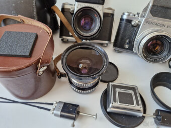 Starý fotoaparát Pentacon Six TL + příslušenství - 4
