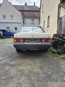 Mercedes-Benz 190 E 2.3 (W201) - 4