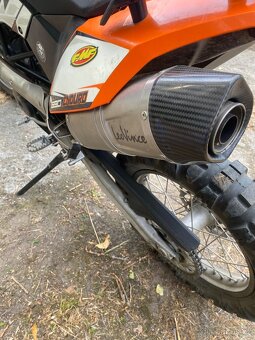 KTM 690 Enduro - 4