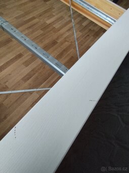 Manželská postel HEMNES (IKEA) + noční stolky - 4
