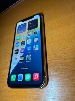 Apple iPhone XR 128GB - 4