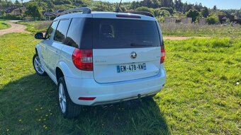 ŠKODA YETI 2.0TDI DSG 4x4 model 2018 110kw LED XENONY TAŽNÉ - 4