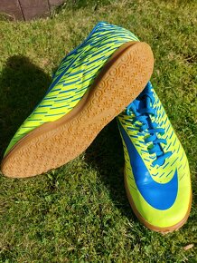 Sálovky NIKE - 4