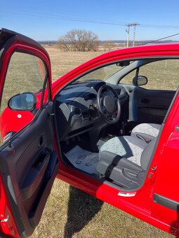 Chevrolet spark - 4