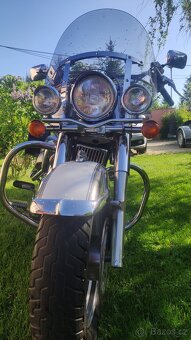Suzuki VL1500 Intruder LC - 4