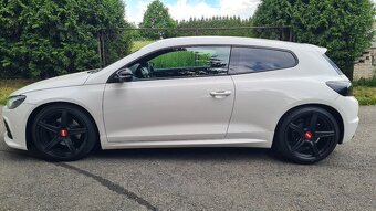 VOLKSWAGEN SCIROCCO - 2,0TSi Sport 147kW R packet Manuál. - 4