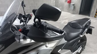 Honda NC750X - 4