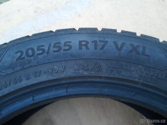 2ks. Zimní pneu 205/55/17. zn. Barum Polaris 5. - 4